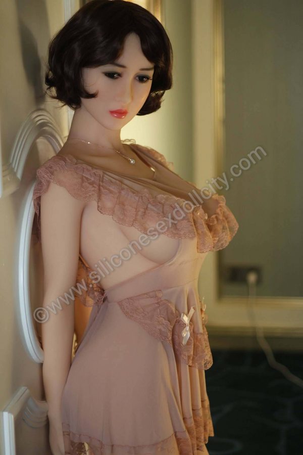 Yuri 161cm Sex Doll $1890.00usd Free World Wide Shipping